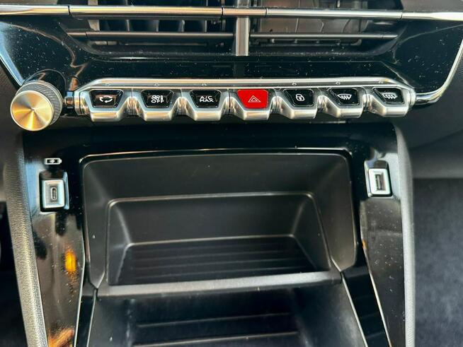 Peugeot 2008 Bussines / LED /Gwarancja / 44 634 NETTO / 54 900 BRUTTO