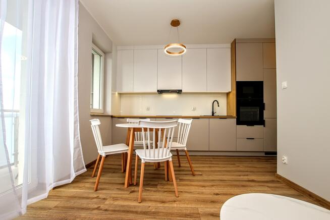 jasne, nowoczesne, nigdy niezamieszkałe