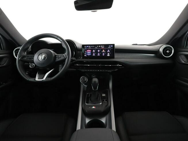 Alfa Romeo Tonale mHEV automat full LED skóra navi kamery virtual cocpit