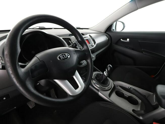 Kia Sportage niski przebieg klima USB AUX ESP