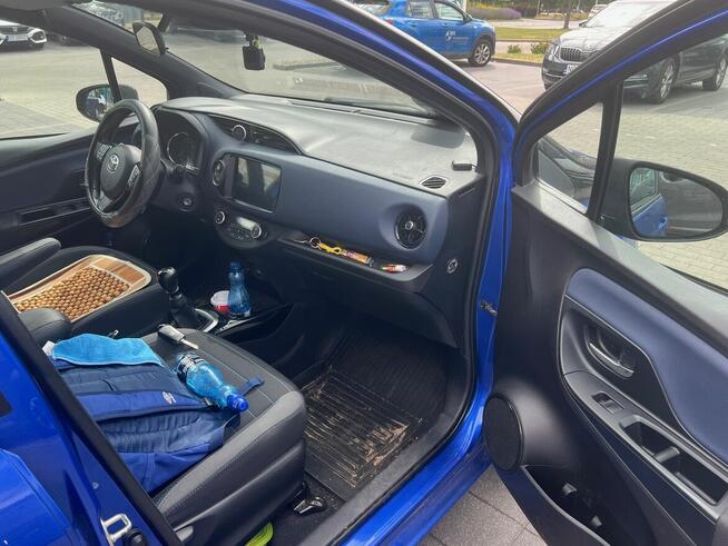 Syndyk sprzeda prawo własności do samochodu osobowego Toyota