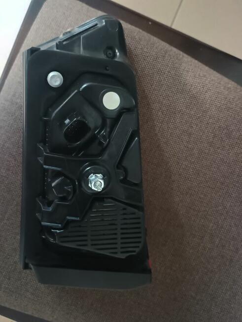 Lampa lewy tył na klapę audi A6 C7 Kombi (14-18)