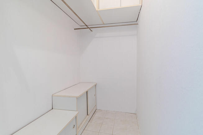 Sprzedam trzypokojowe mieszkanie na Mokotowie