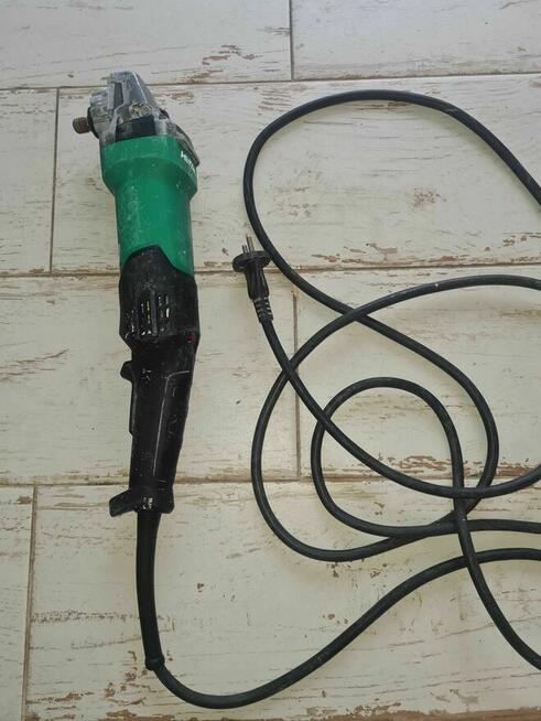 Niezawodna szlifierka do betonu HiKoki