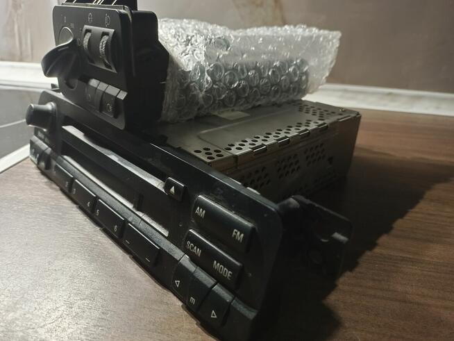 Radio samochodowe do BMW e46 i przełącznik świateł KOMPLET