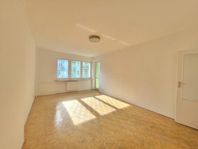 Sprzedam trzypokojowe mieszkanie na Mokotowie