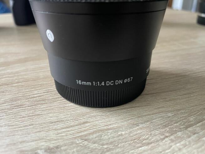 Sony A7 III + 4 obiektywy, przebieg 17tys.