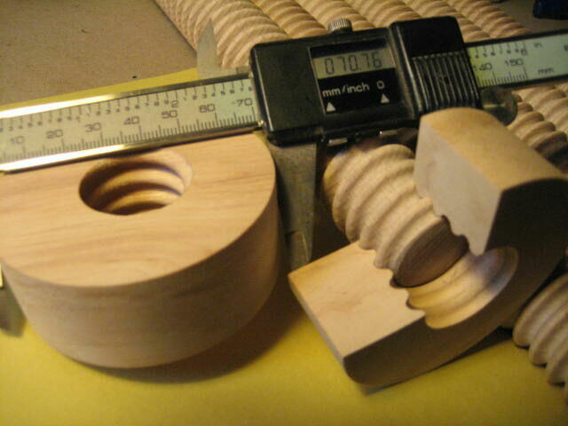 Śruby drewniane -średnica od fi19 do fi45mm (na wymiar i sta