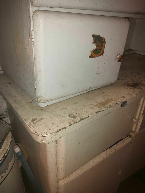 Szafka szafa kuchenna stary model do renowacji antyk