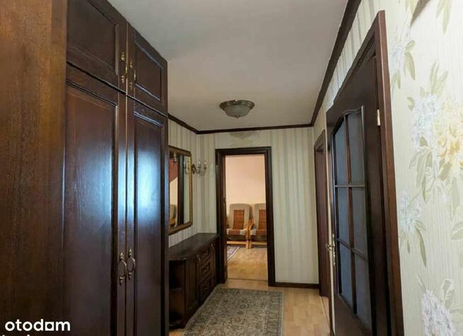 Do wynajęcia dwa pokoje, osobna kuchnia - Barwinek