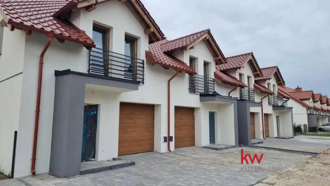 Dom Miłoszyce gm. Jelcz-Laskowice,