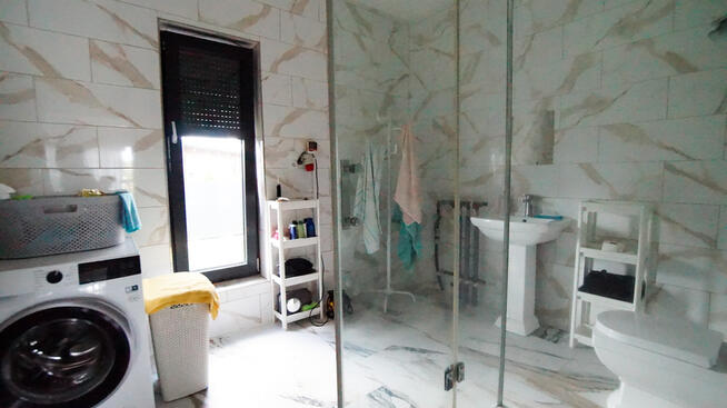 Nowy dom paretrowy w Opolu/Czarnowąsach