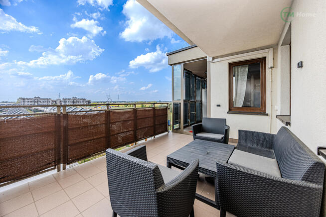 Trzy pokoje na strzeżonym osiedlu Villa Campina.