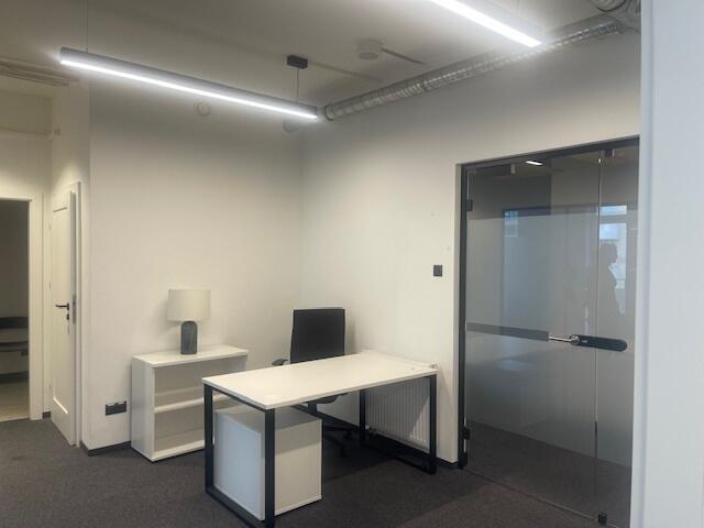 Biuro nowoczesna aranżacji dopasowane do Najemcy