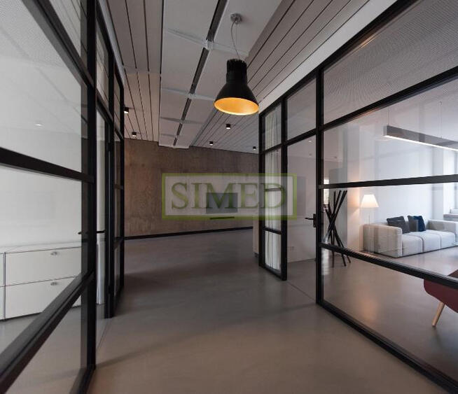 PKP,tramwaj,autobus,lotnisko, dostęp 24h