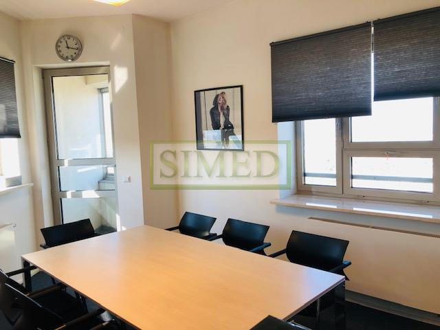 Panorama widokowa miasta ,taras ,lokal trójstronny