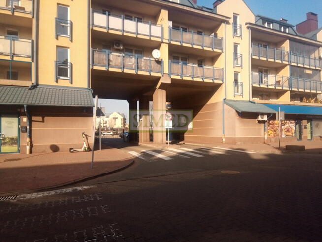 Miejsce parkingowe w garażu