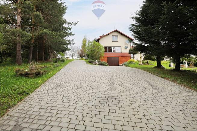 Stadnina Koni, hodowla zwierząt, dom na wsi