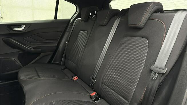 Ford Focus 1.5 ECOBOOST ST-Line automat