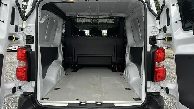 Peugeot Expert Blue HDI Long 6 osób