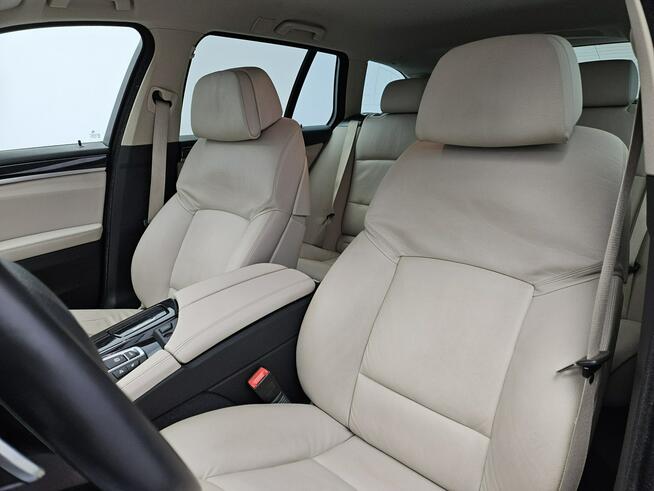 BMW 530 d XDRIVE ! Z Polskiego Salonu ! Faktura Vat-Marża !