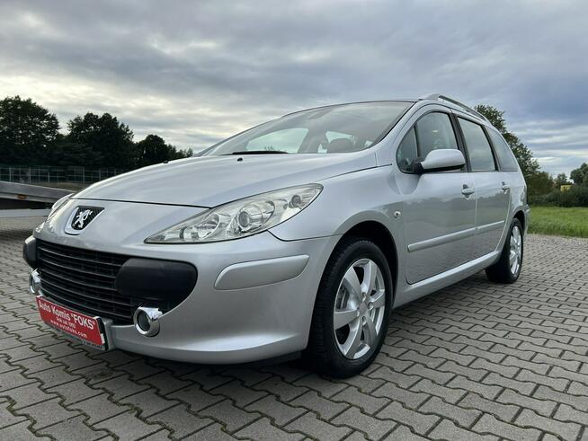 Peugeot 307 SW 2,0 140 KM Panoramiczny dach Hak gotowy do jazdy z Niemiec