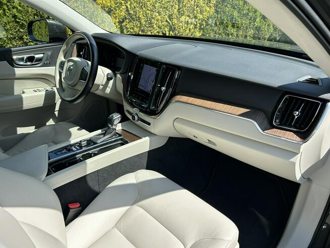 Volvo XC 60 2.0 T 250 KM bardzo zadbany!