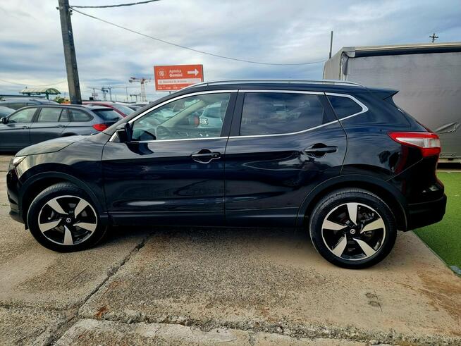 Nissan Qashqai z Włoch,Panorama,Navi,Kamery 360°