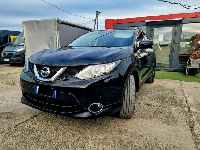 Nissan Qashqai z Włoch,Panorama,Navi,Kamery 360°
