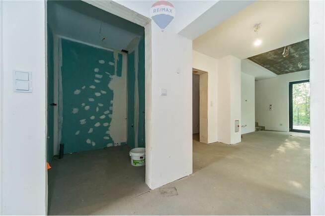 Nowy, ekonomiczny dom w zabudowie bliźniaczej.