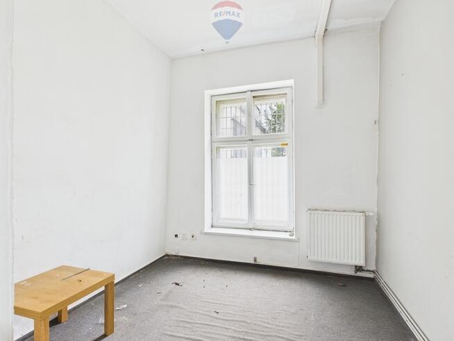 Lokal handlowo- usługowy w centrum Słupska