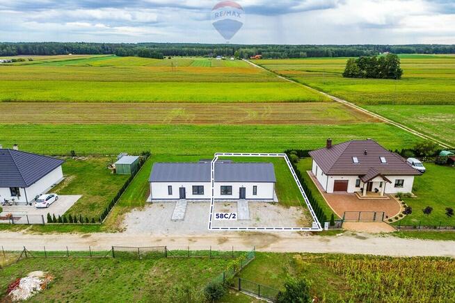 Nowy dom w zabudowie bliźniaczej (prawa strona)