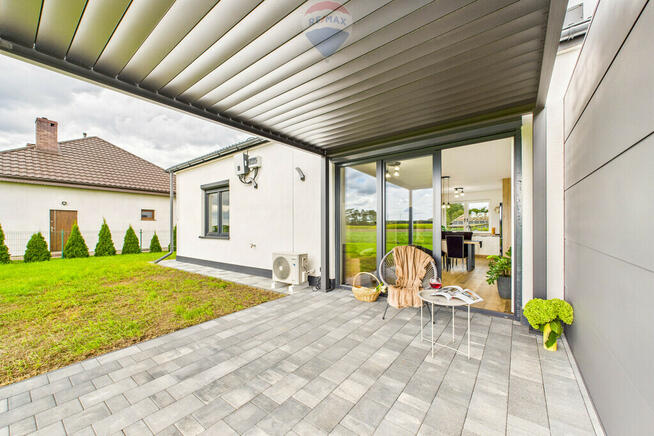 Nowy dom w zabudowie bliźniaczej (prawa strona)