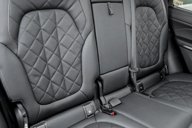 BMW X5 xDrive30d rabat 103 400 zł , Pakiet sportowy M