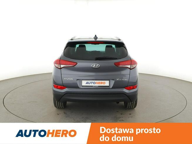 Hyundai Tucson Navi Czujniki parkowania Klimatyzacja Podgrzewane fotele Bluetooth