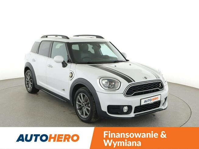 Mini Countryman PHEV skóra LED klima auto kamera i czujniki parkowania panorama