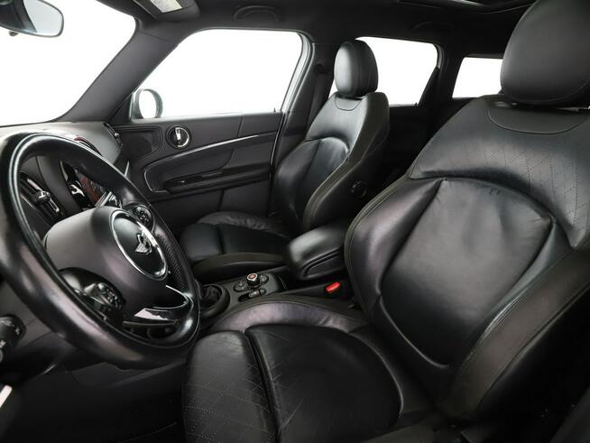 Mini Countryman PHEV skóra LED klima auto kamera i czujniki parkowania panorama