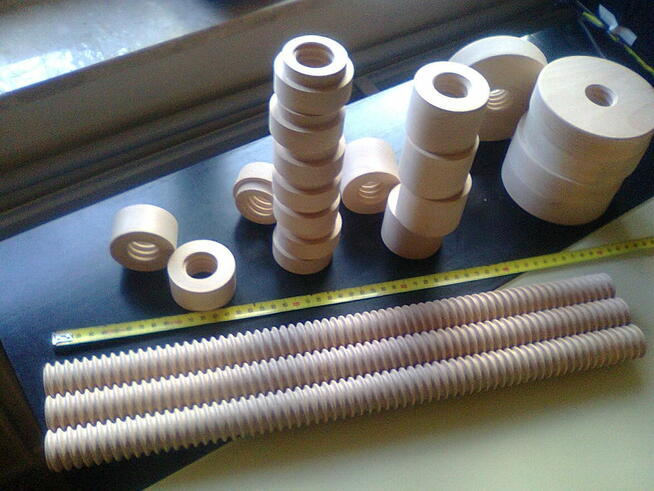 Śruby drewniane -średnica od fi19 do fi45mm (na wymiar i sta