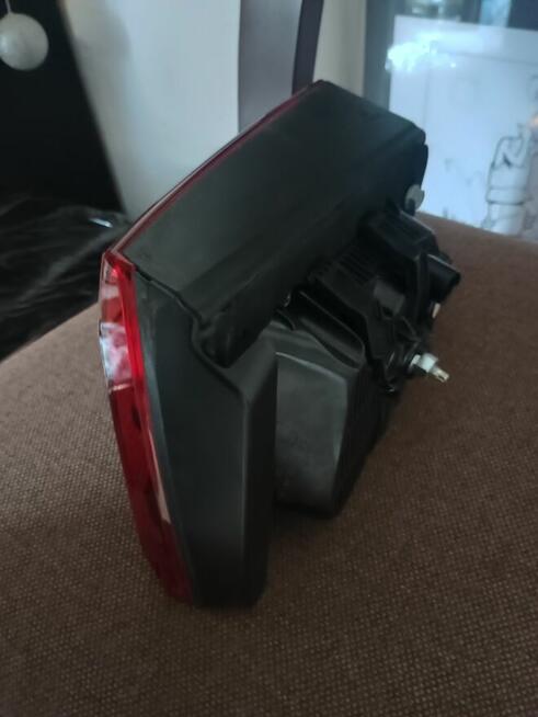 Lampa lewy tył na klapę audi A6 C7 Kombi (14-18)