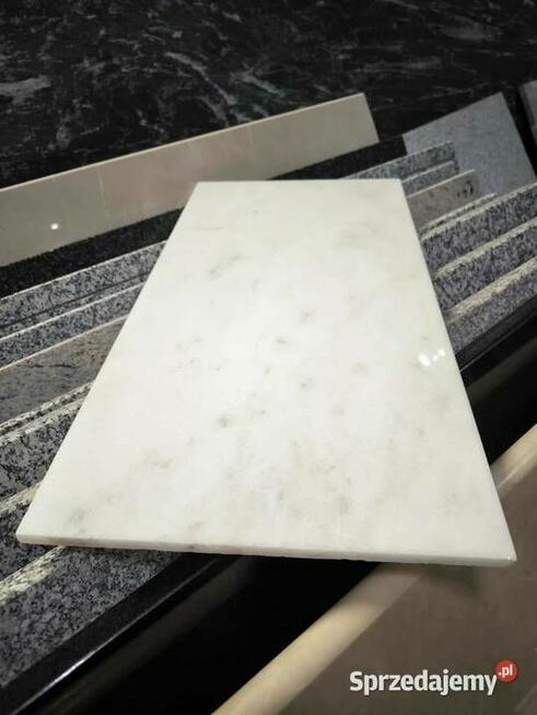 Płytki Marmur Mugla White polerowany 61x30,5x1 cm