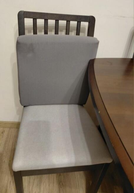 Stół z 6 krzesłami