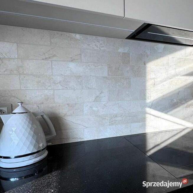 Płytka marmur Lilia Classic szlifowany 30,5x7,5x1 cm