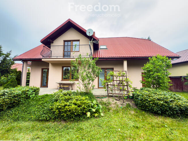 Dom w Ostródzie przy jeziorze, ul.Brzegowa, 7 pok.