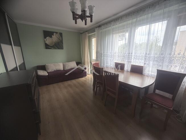 Dwa oddzielnie pokoje, oddzielna widna kuchnia