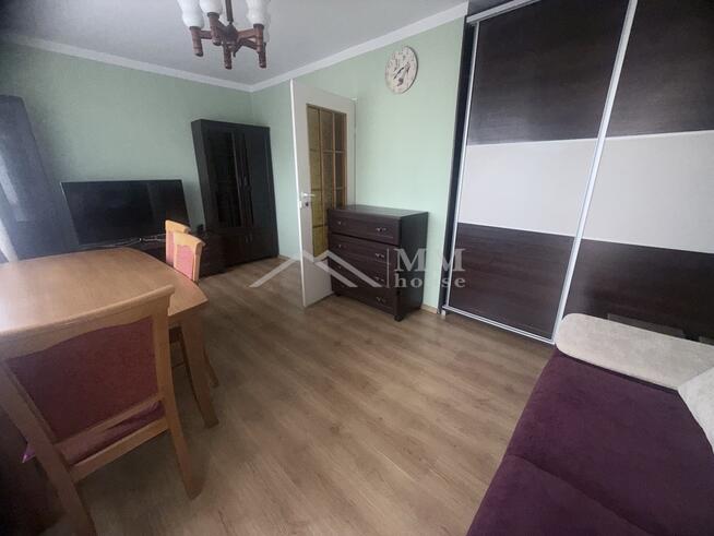 Dwa oddzielnie pokoje, oddzielna widna kuchnia