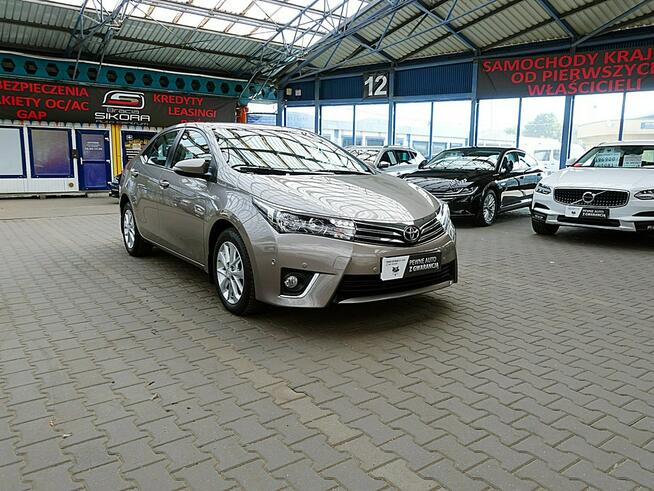 Toyota Corolla 1.6i 132KM Navi+Kamera+SAM PARKUJE Serwisowany I-wł Krajowy BEZWYPADKO