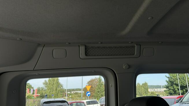 Volkswagen Caddy Super stan! TDI Duża Navi Podgrz. fot. 2xdrzwi przesów. tempomat Multi