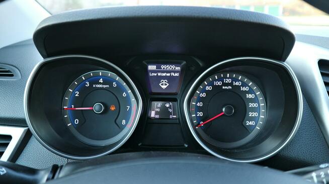 Hyundai i30 -Niski Przebieg-Lampy LED-Nowe Opony-Czujniki Parkowania