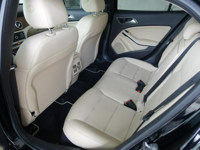 Mercedes GLA 250 2.0 Ben.210KM/4-Matic/Panorama Dach/TOP