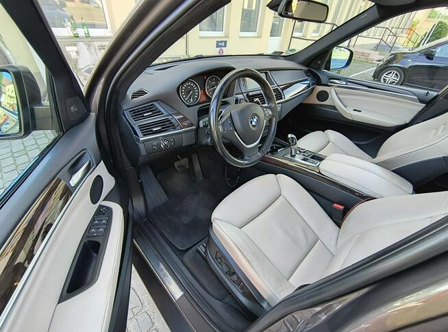 BMW X5 FULL |panorama|dociągi|jasna skóra|radar|head-up|szyberdach|ALU|HAK